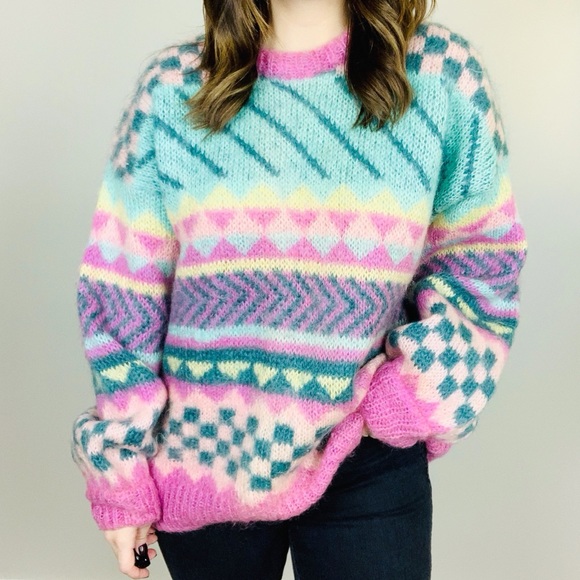 Vintage Sweaters - VINTAGE Crazy Pastel Geometric Sweater L Pullover